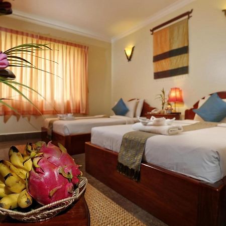 Forest King Hotel Ciudad de Siem Riep Exterior foto