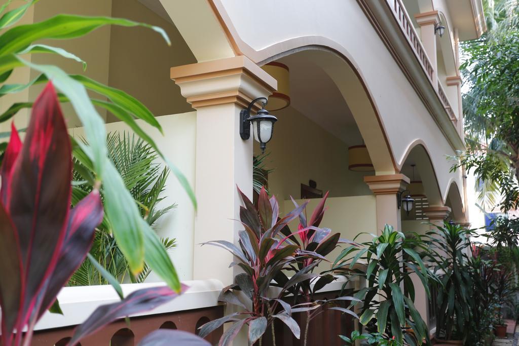 Forest King Hotel Ciudad de Siem Riep Exterior foto