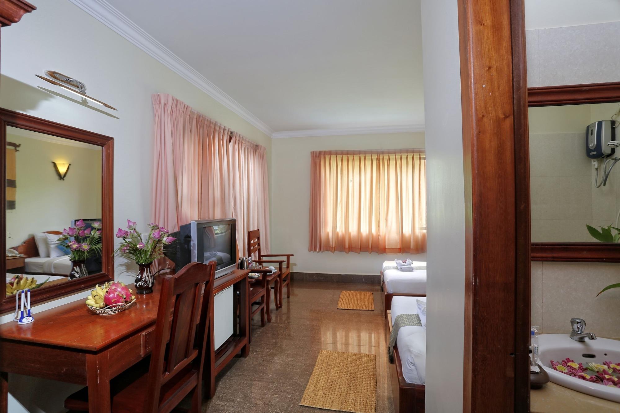 Forest King Hotel Ciudad de Siem Riep Exterior foto